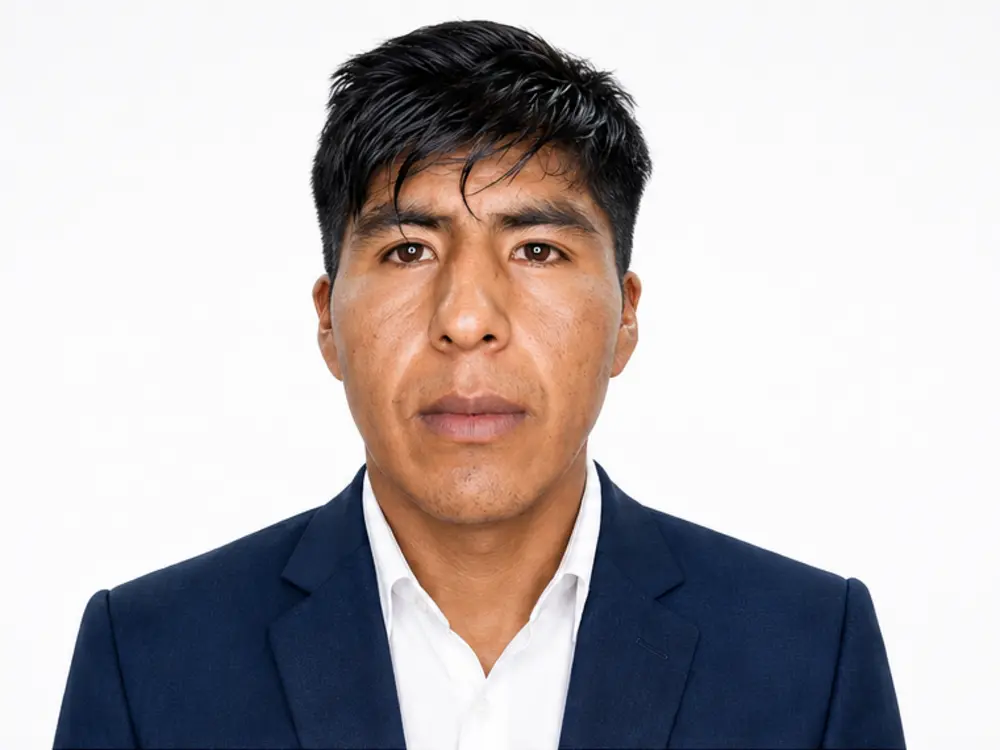 Retrato oficial de Nerio Marín Quispe Uribe