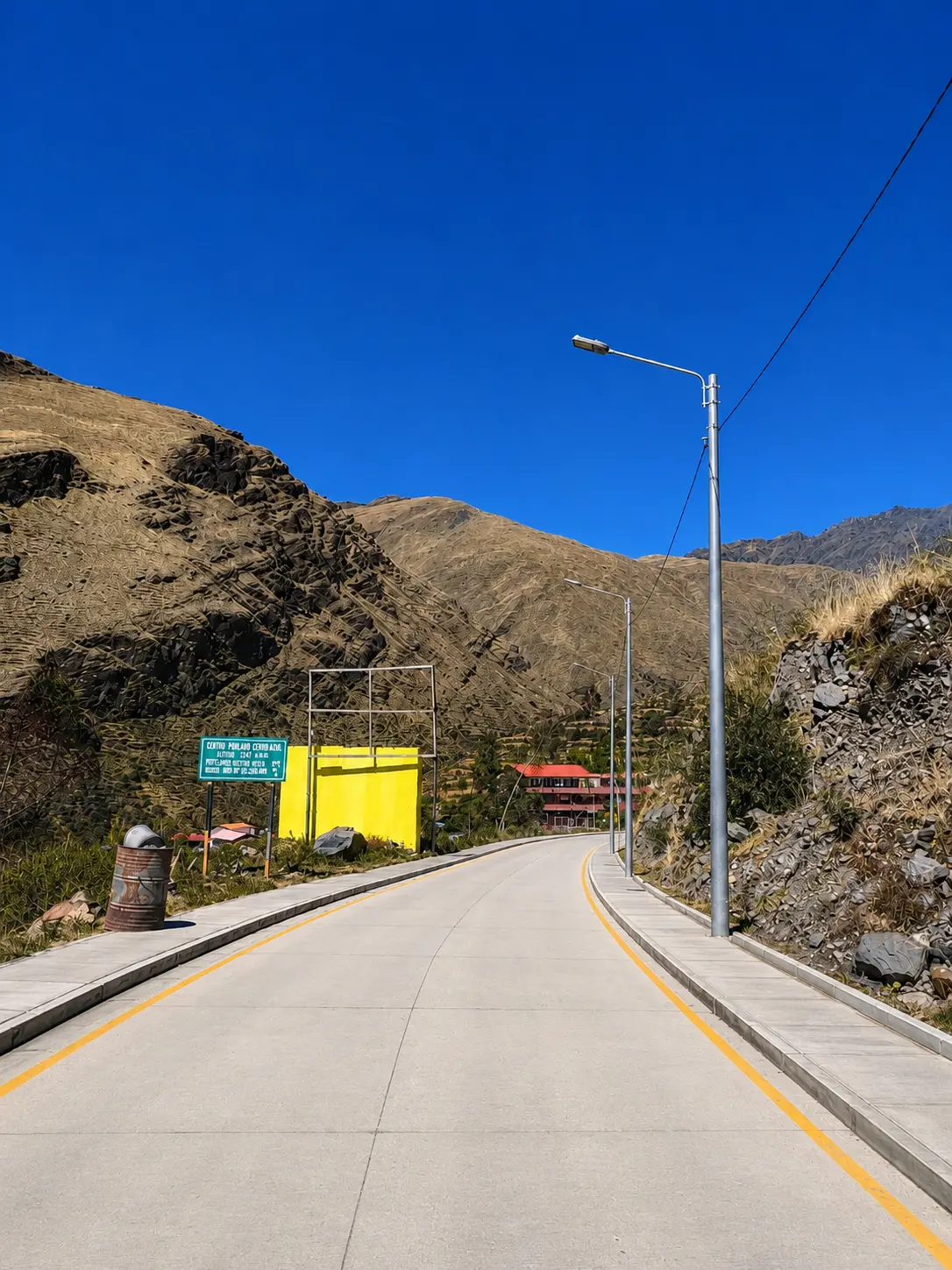 Proyección referencial del primer tramo vial de Quetapalo con pista, veredas y alumbrado